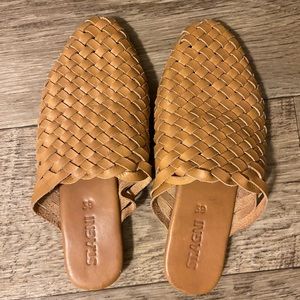 St. Agni Woven Mules 39